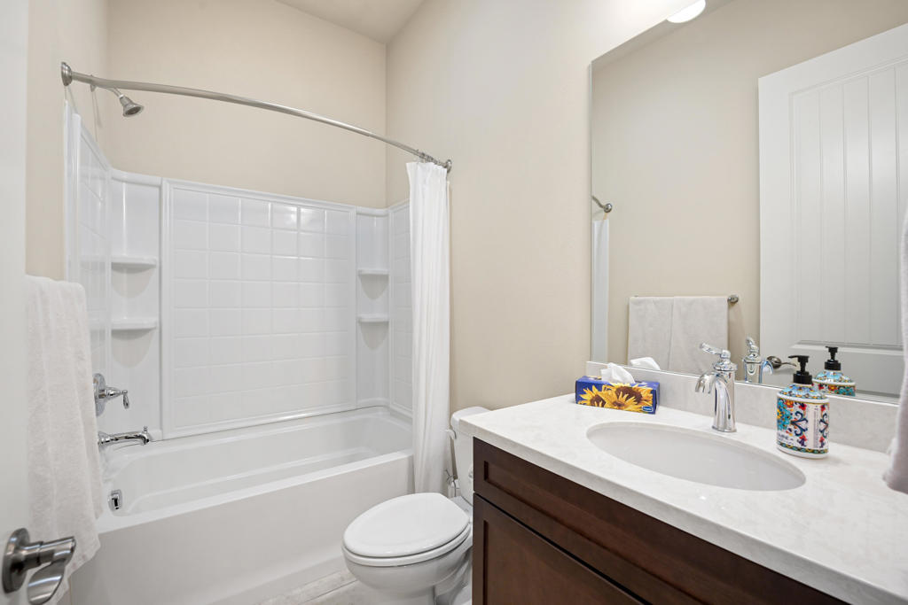 39061 Camino Las Hoyes Property Photo 13