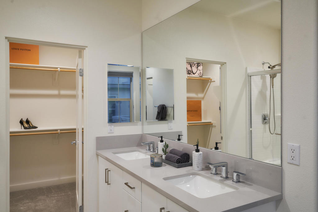 36016 Franklin Drive Property Photo 21