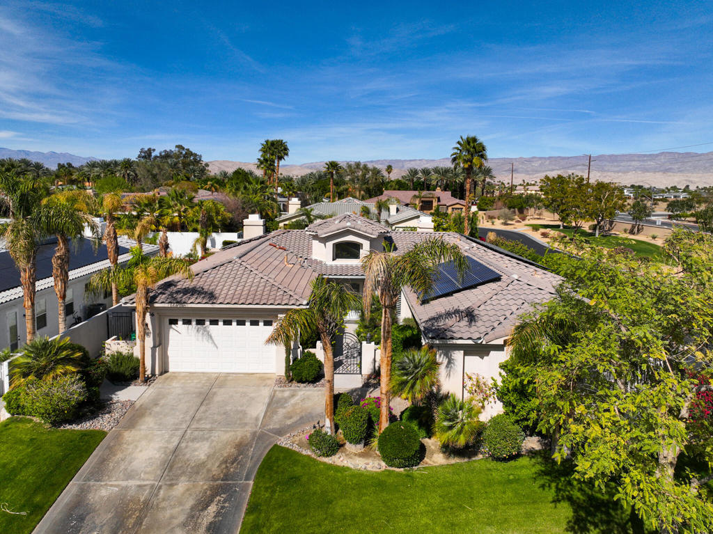 16 Trafalgar Property Photo