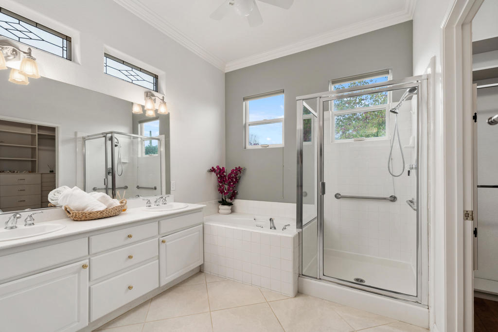 77703 Ashberry Court Property Photo 4