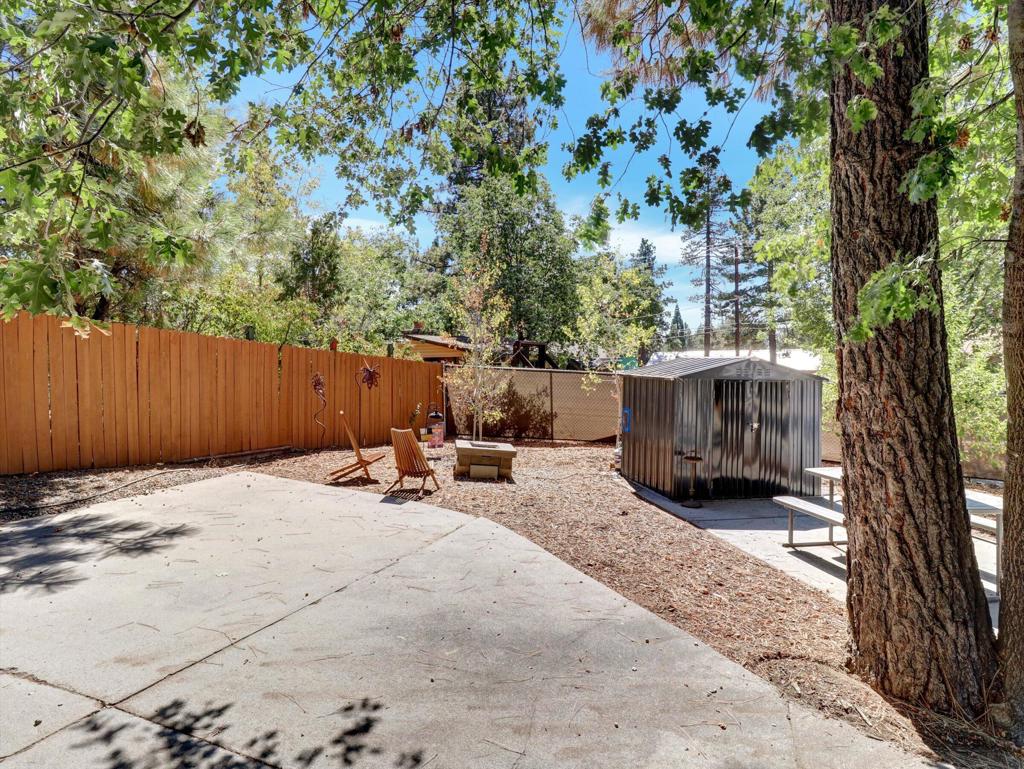 25870 Highway 243 Property Photo 14
