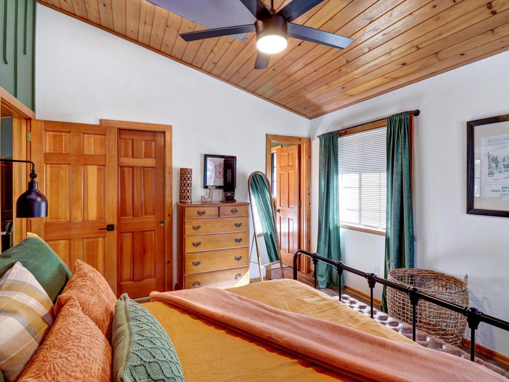 25870 Highway 243 Property Photo 102