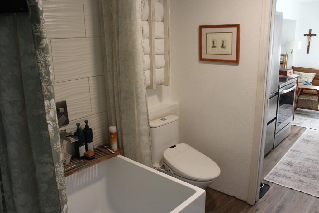 34 Country Club Drive Property Photo 24