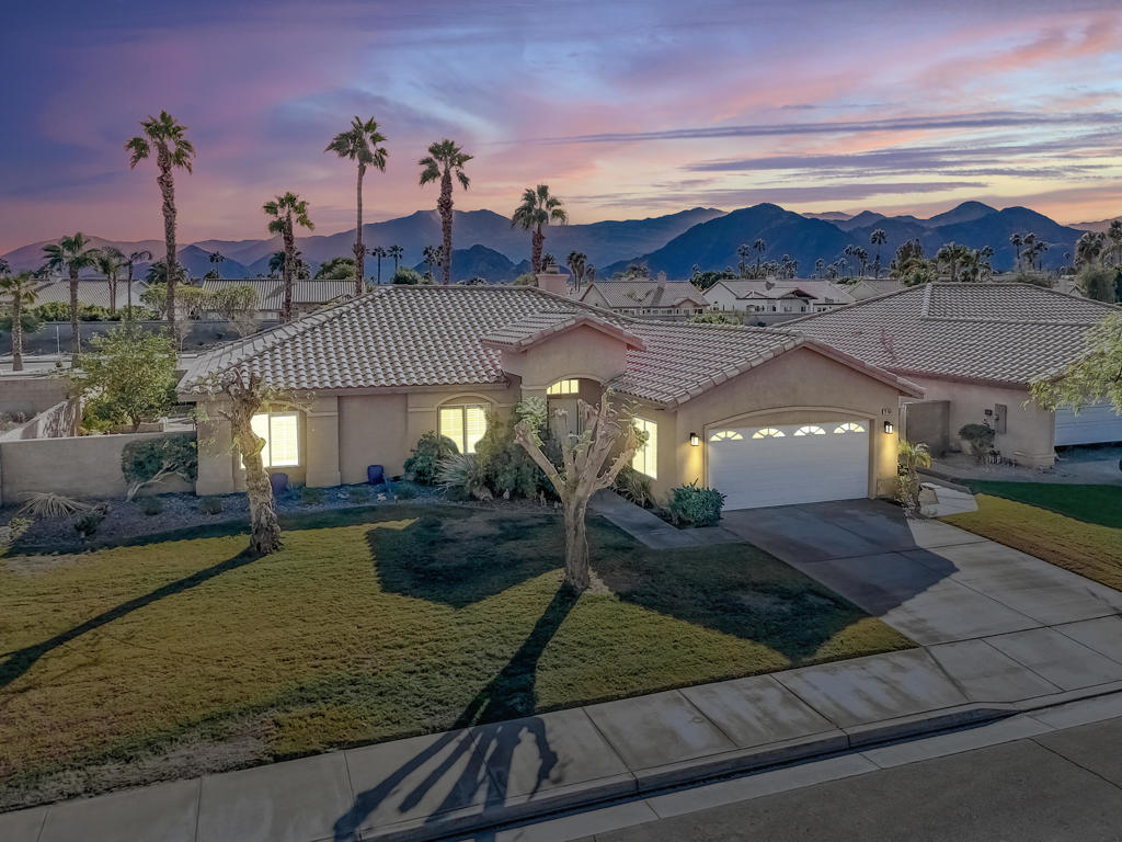 78685 Naples Drive Property Photo