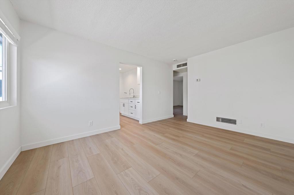 44858 Santa Anita Avenue Property Photo 16
