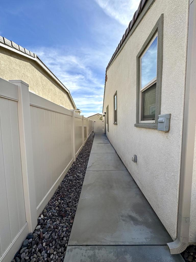 1678 Park Village Drive Property Photo 17