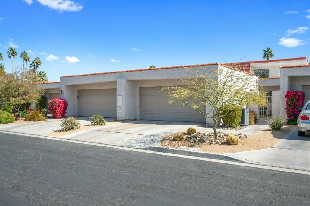 Desert Sands Unified Real Estate Listings Main Image