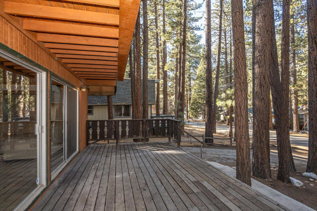 41603 Comstock Lane Property Photo 3