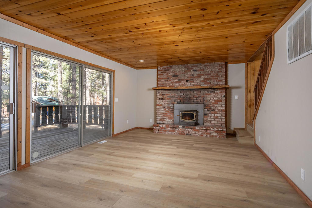 41603 Comstock Lane Property Photo 7