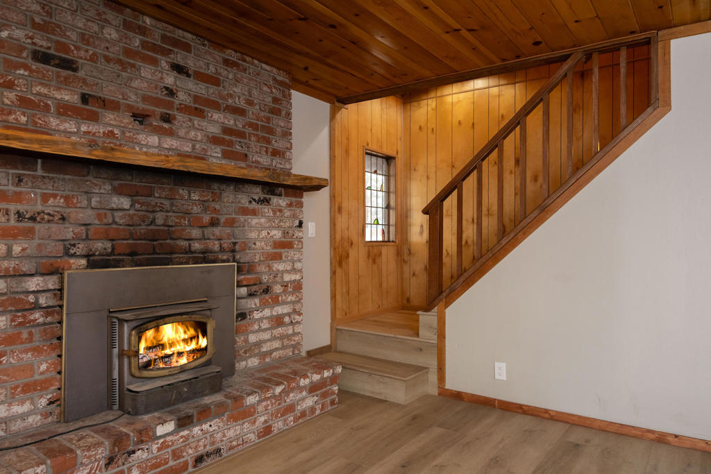 41603 Comstock Lane Property Photo 10