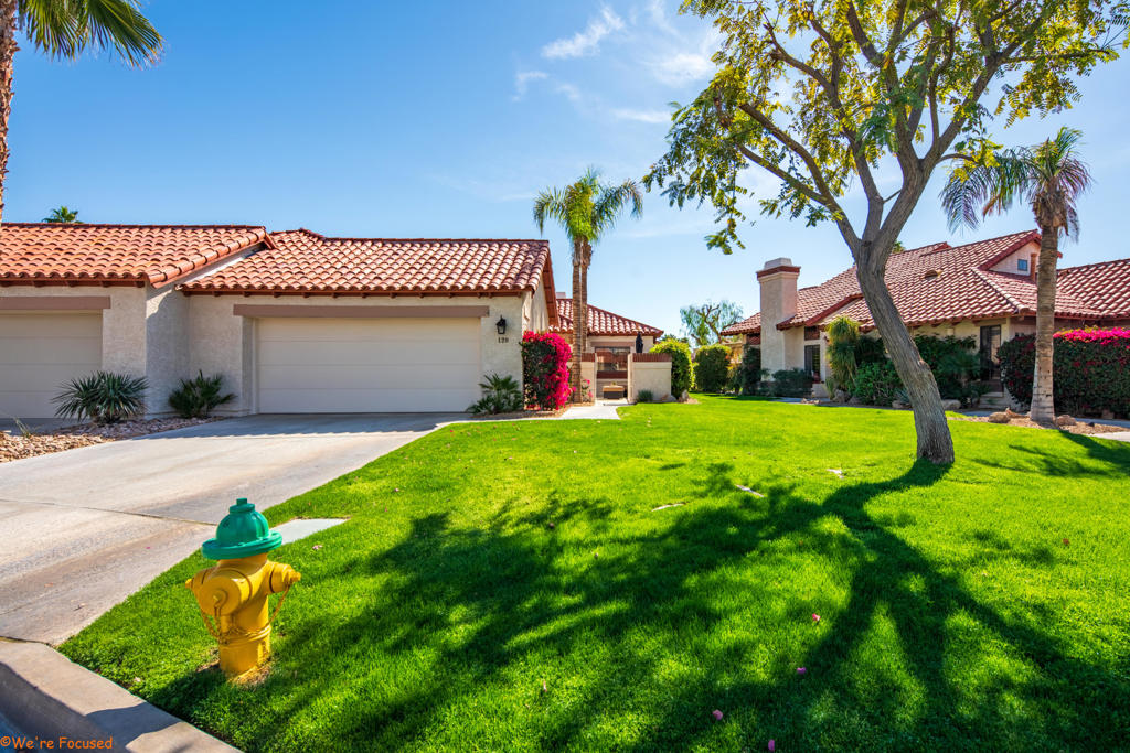 120 Avellino Circle Property Photo 2