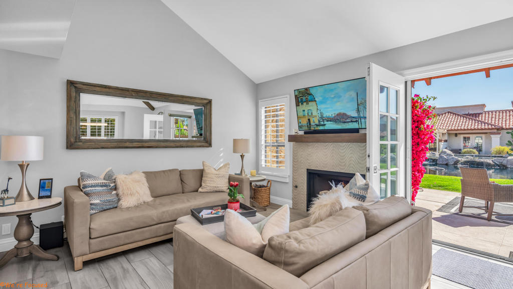 120 Avellino Circle Property Photo 8