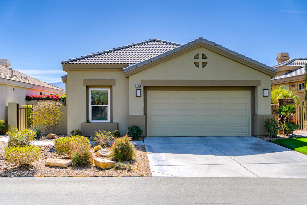 67659 S Natoma Drive Property Photo 1