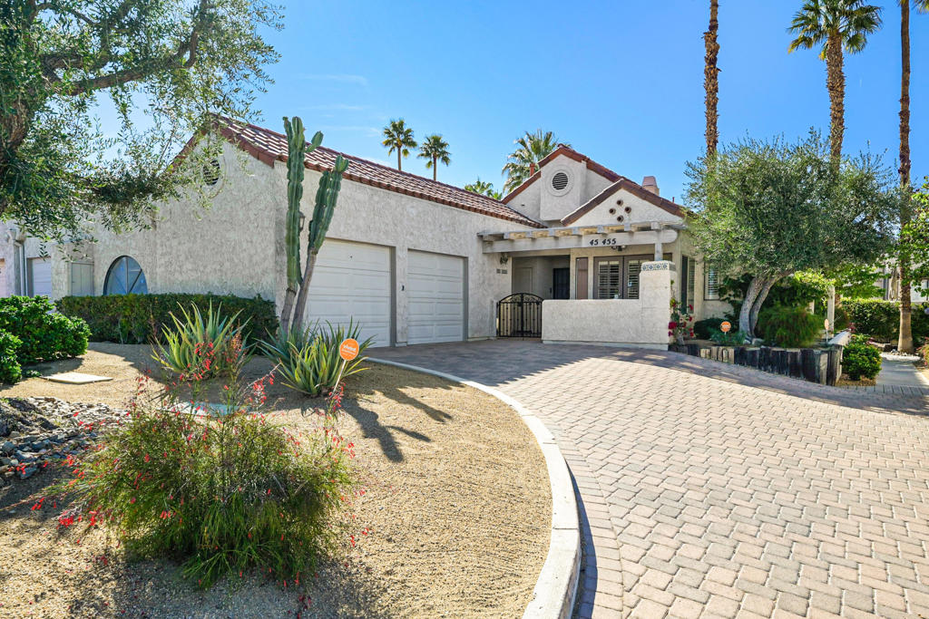45455 San Pablo Avenue Property Photo 1