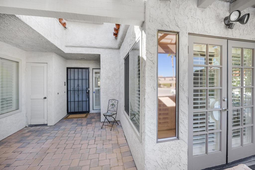 45455 San Pablo Avenue Property Photo 2