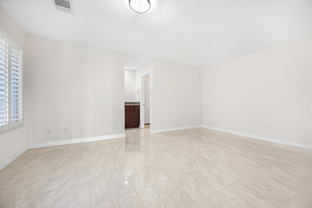 45455 San Pablo Avenue Property Photo 15