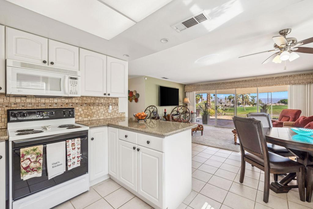 92211 Real Estate Listings Main Image