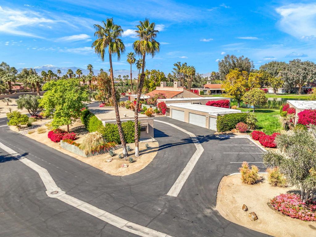 525 Desert West Drive Property Photo 46