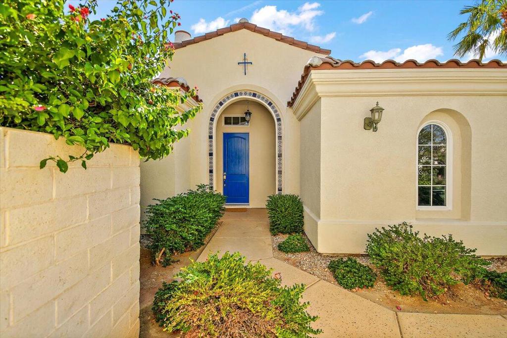 57383 Via Vista Property Photo 1