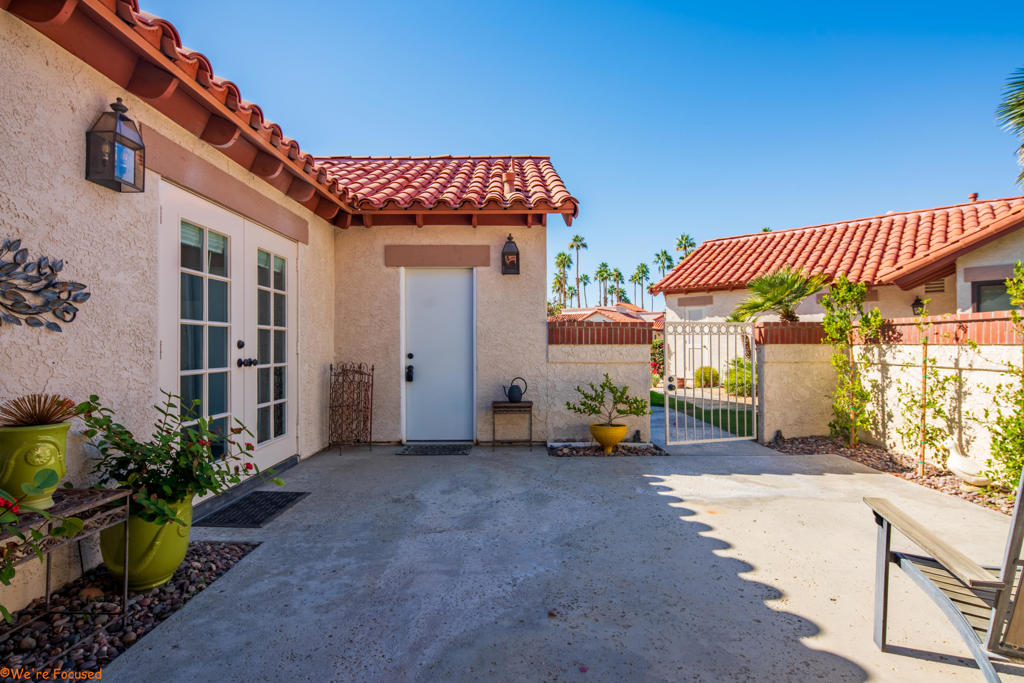 112 Sarona Circle Property Photo 6