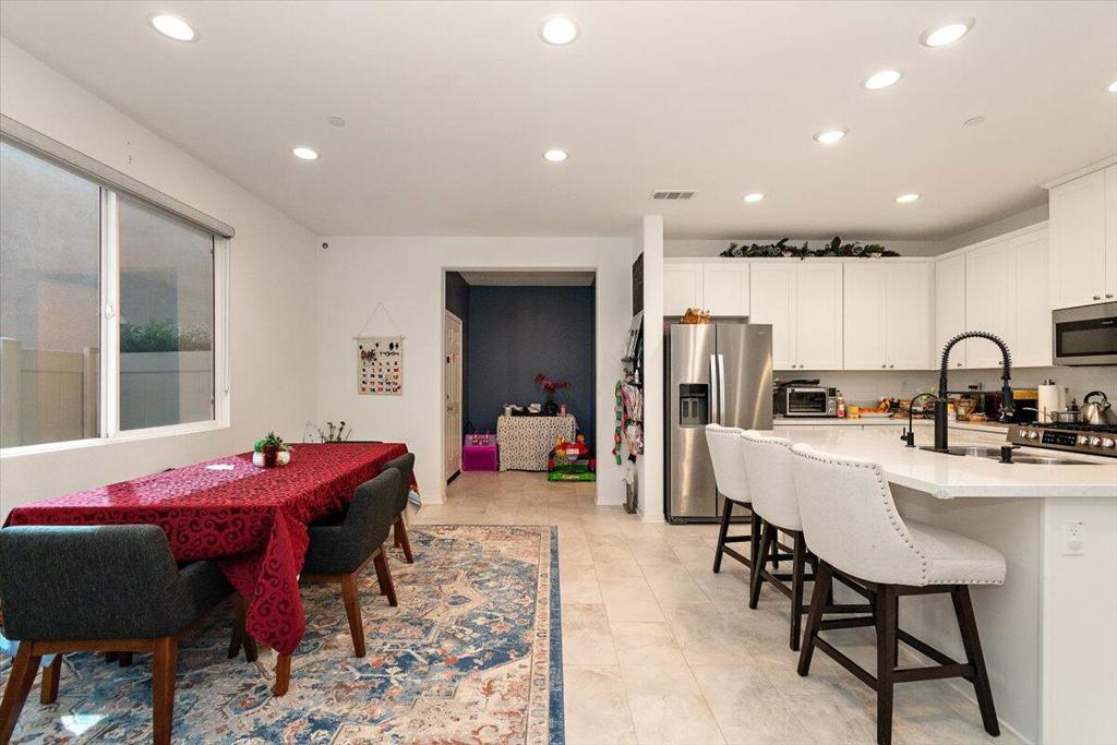 14226 Revana Lane Property Photo 2