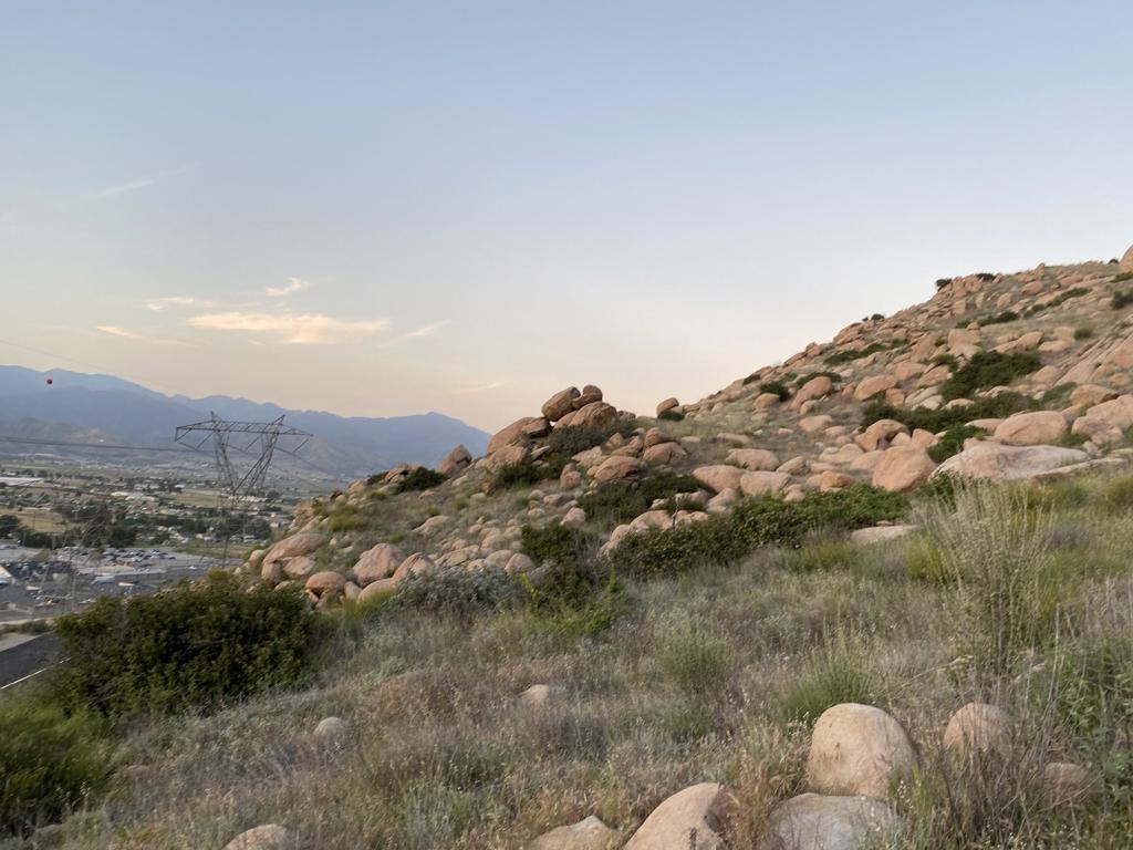 Na Apn# 543190009 (1.65 Acres) Property Photo 6