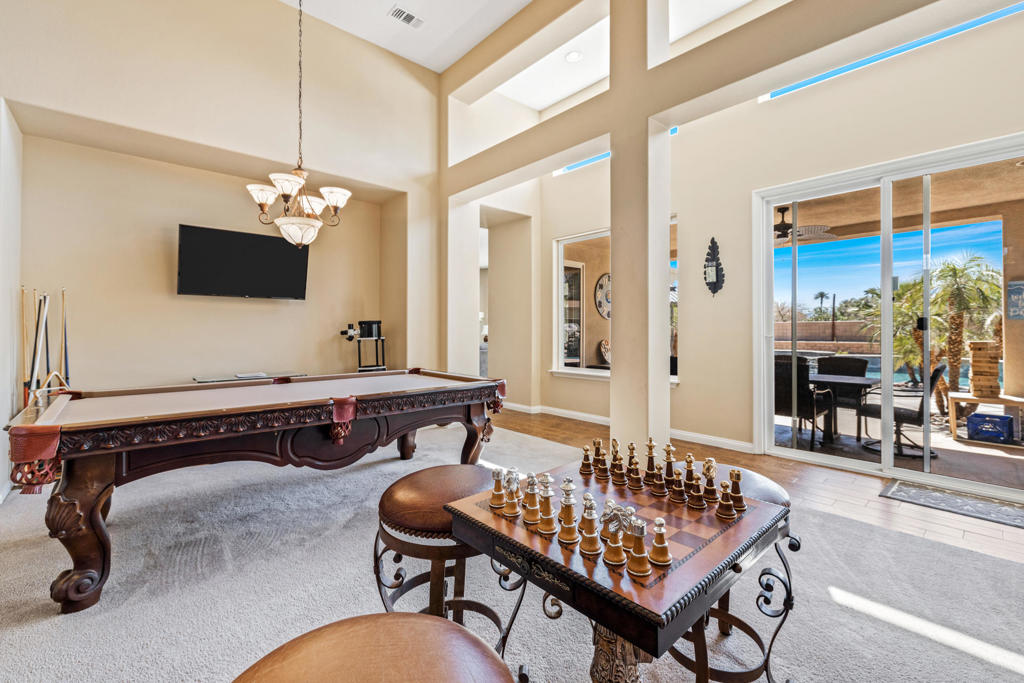 80445 Paria Way Property Photo 7