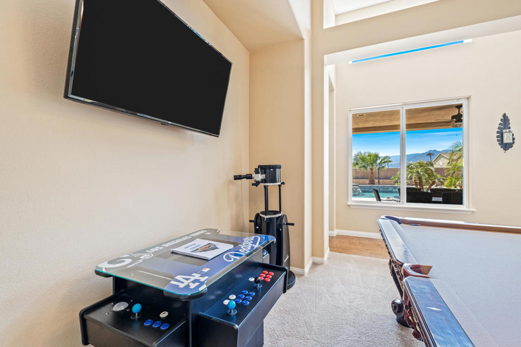 80445 Paria Way Property Photo 9