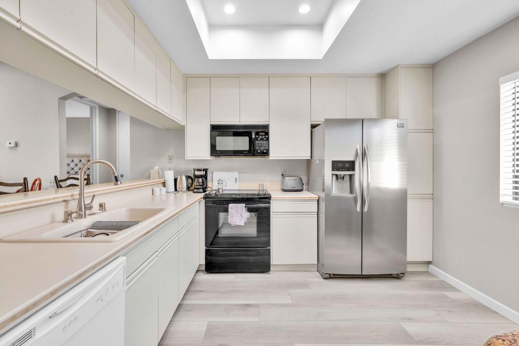 67232 W Chimayo Drive Property Photo 10