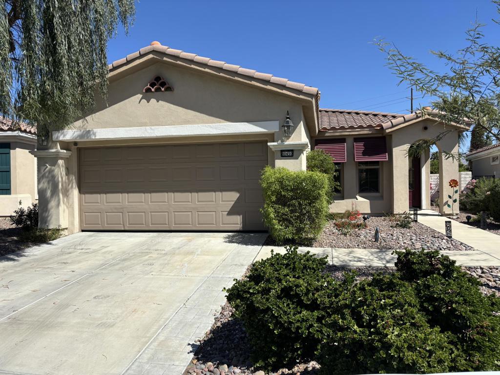 80450 Avd Linda Vista Property Photo 1