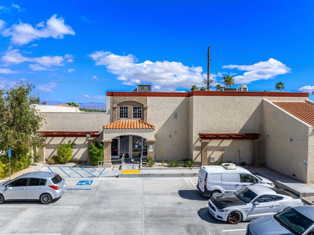 32475 Date Palm Dr Property Photo 3
