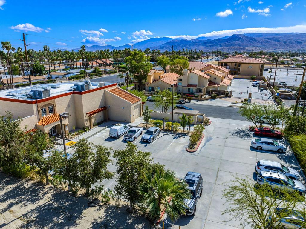 32475 Date Palm Dr Property Photo 8