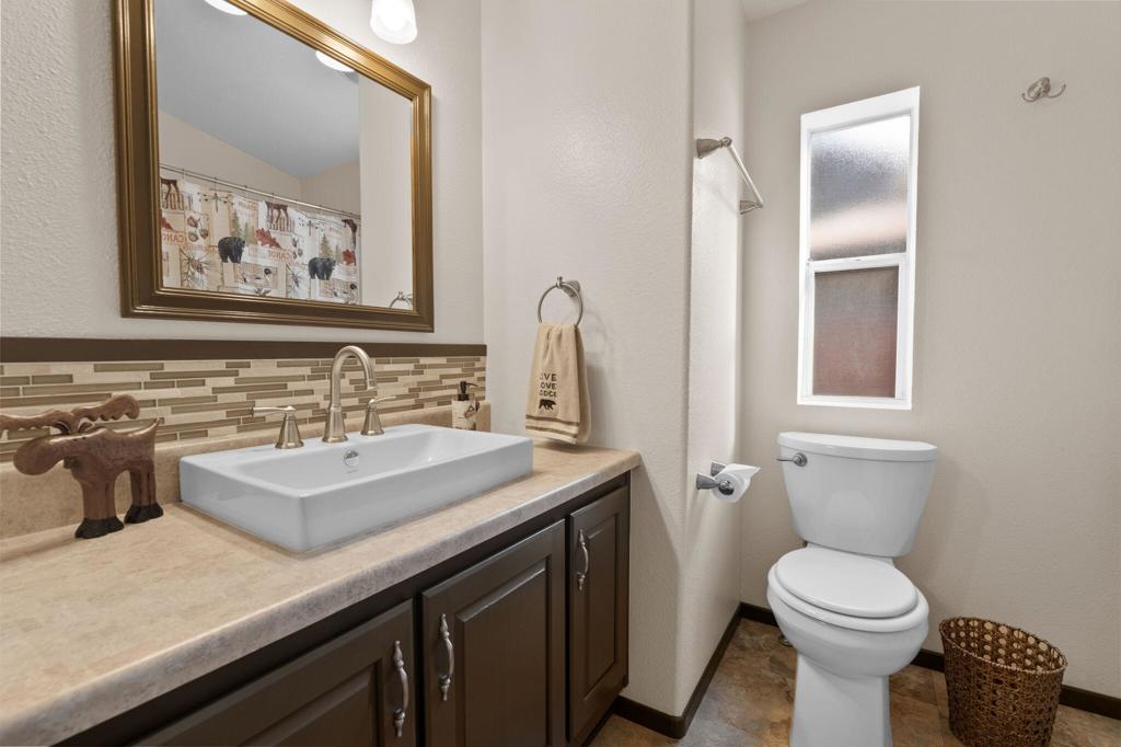 357 Kern Avenue Property Photo 17