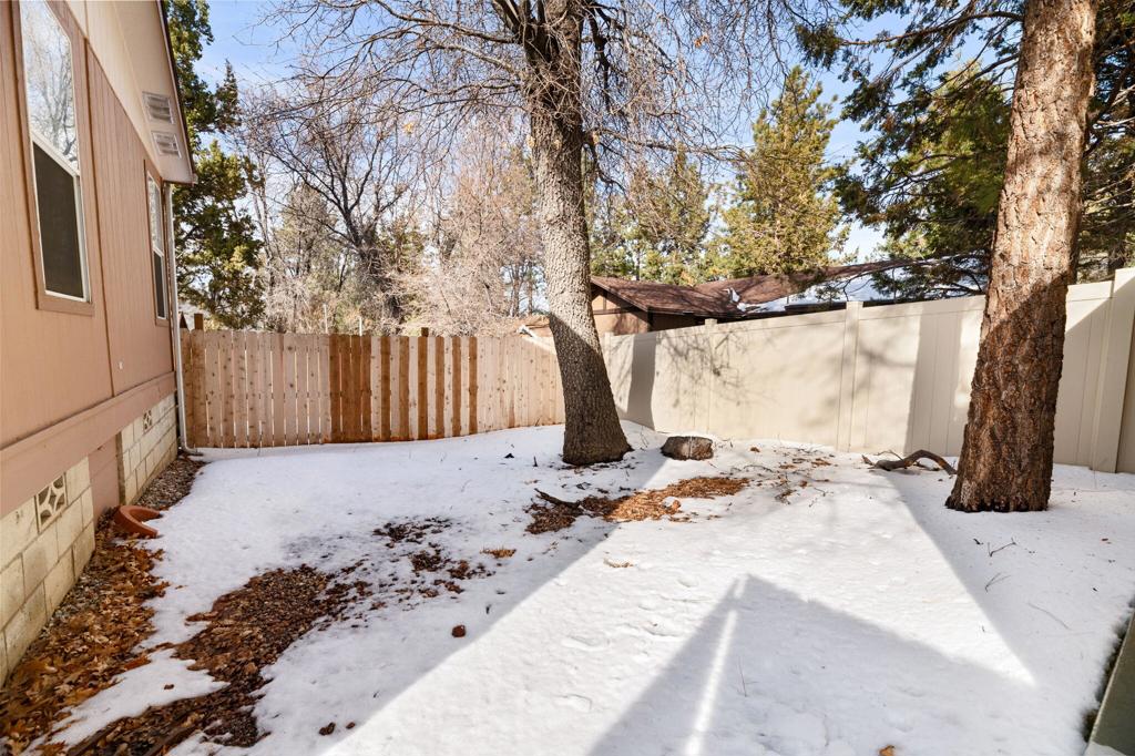 357 Kern Avenue Property Photo 27