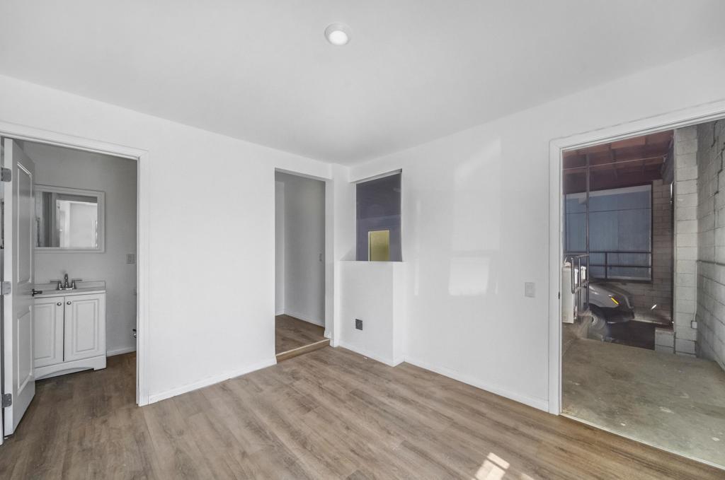 1190 Orchard Street Property Photo 8