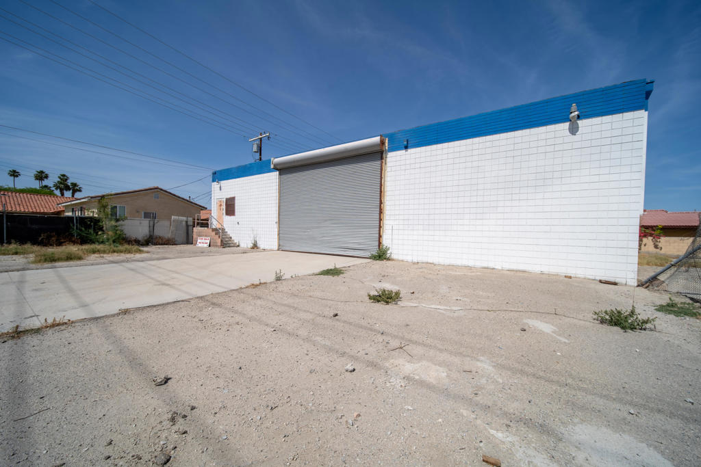 1190 Orchard Street Property Photo 28