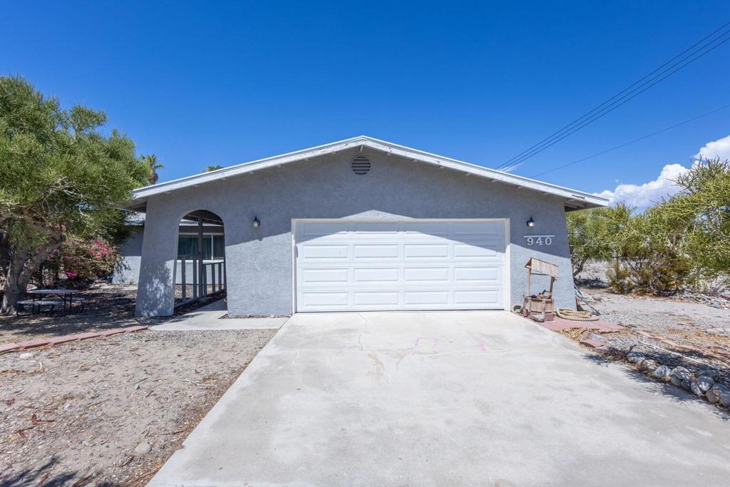 940 Flamingo Avenue Property Photo