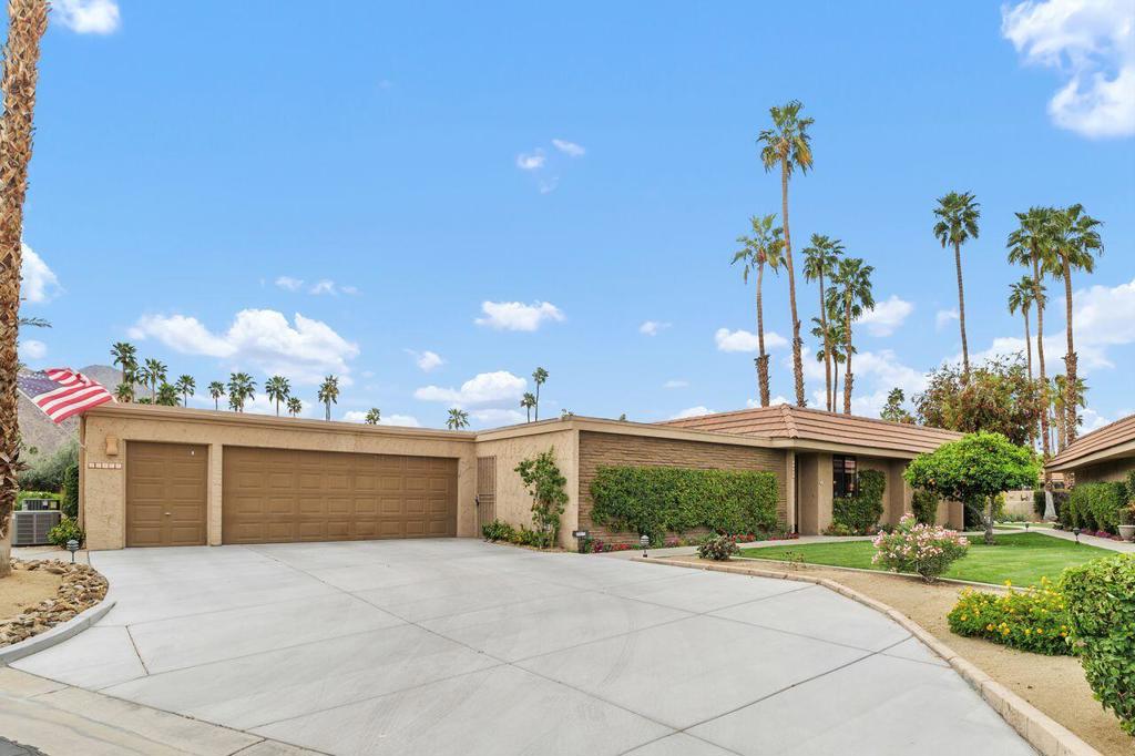 45475 Pueblo Road Property Photo