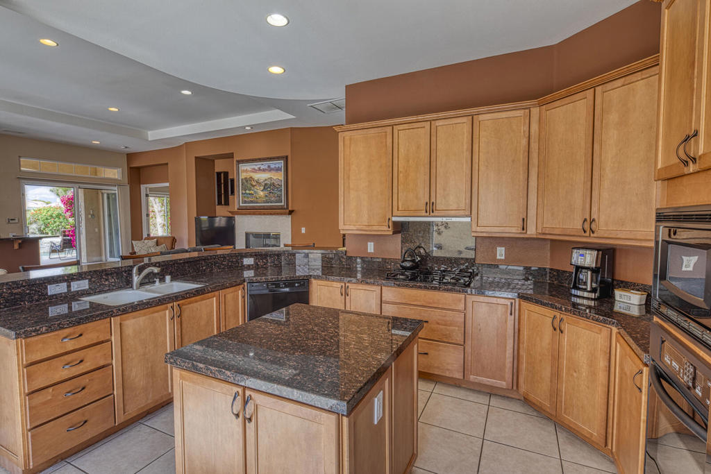 59 Via Las Flores Property Photo 3