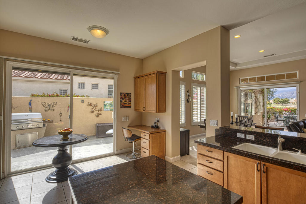 59 Via Las Flores Property Photo 24