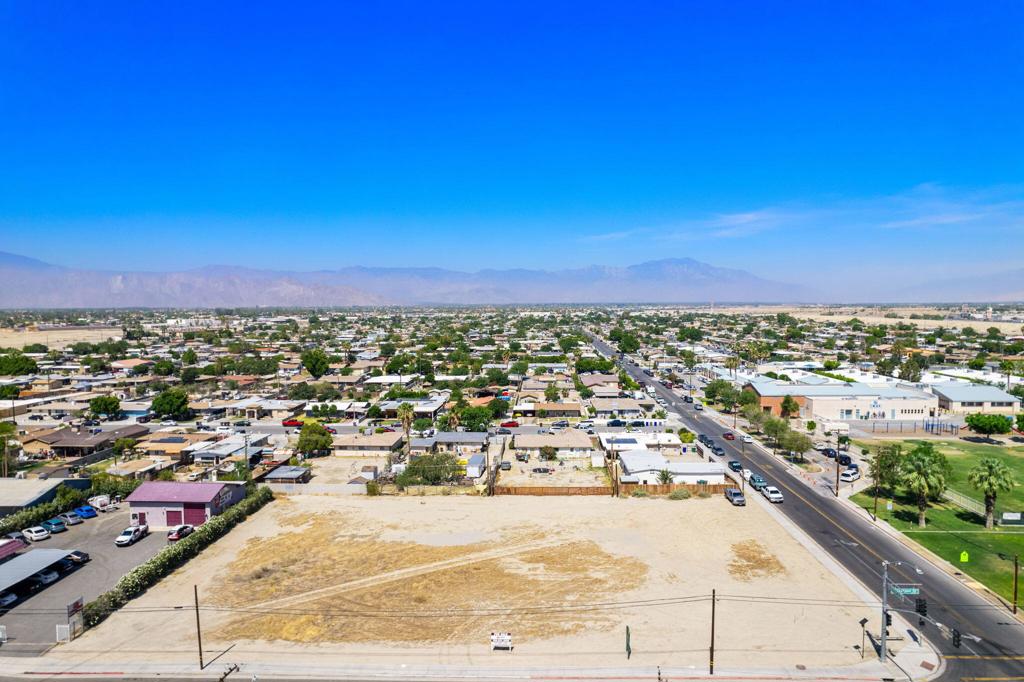 12345 Jackson Street Property Photo
