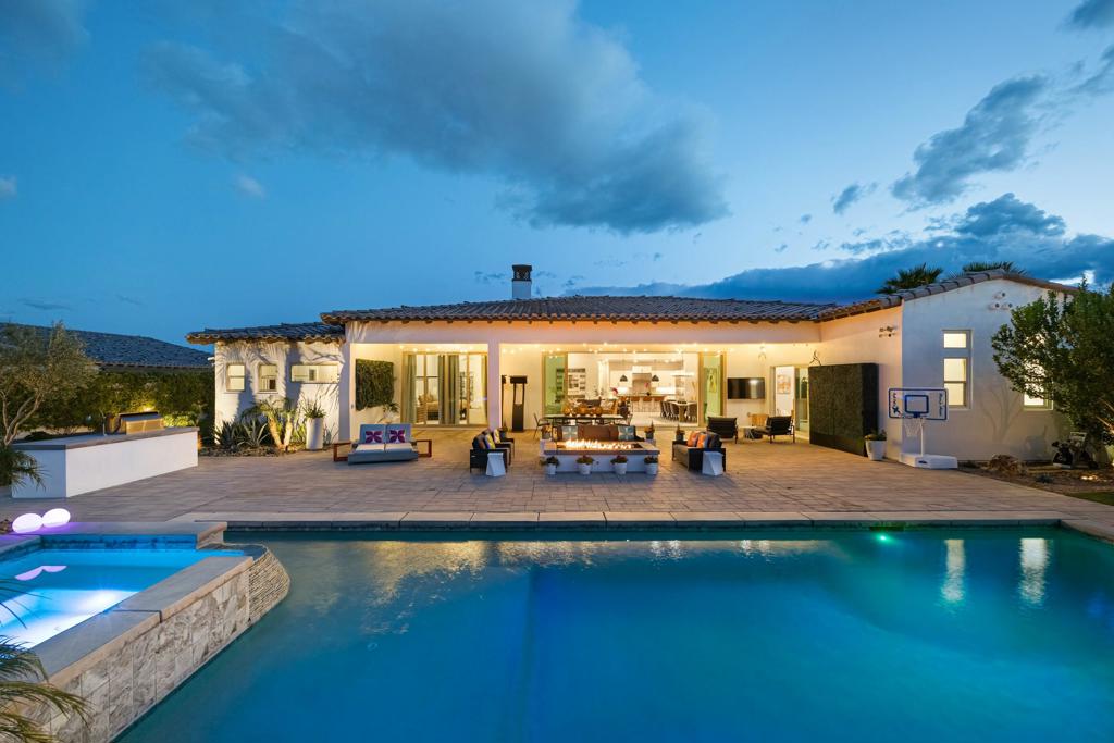 54450 Sea Hero Circle Property Photo 1