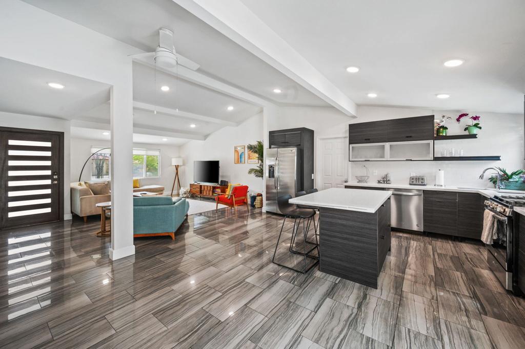 3059 N Biskra Road Property Photo