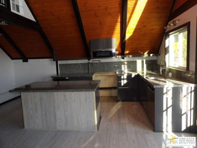 8181 Bluff Street Property Photo 9