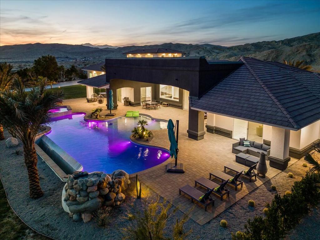 28225 Via Las Palmas Property Photo