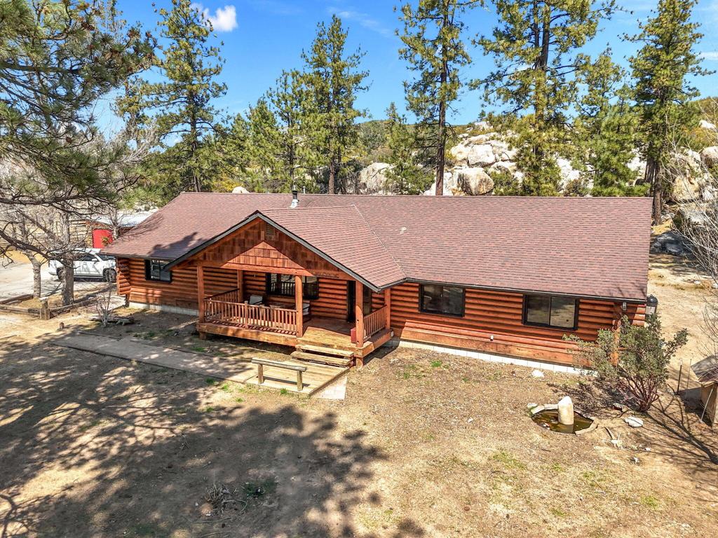 60640 Table Mountain Road Property Photo