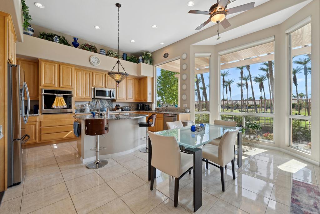 78515 Alliance Way Property Photo