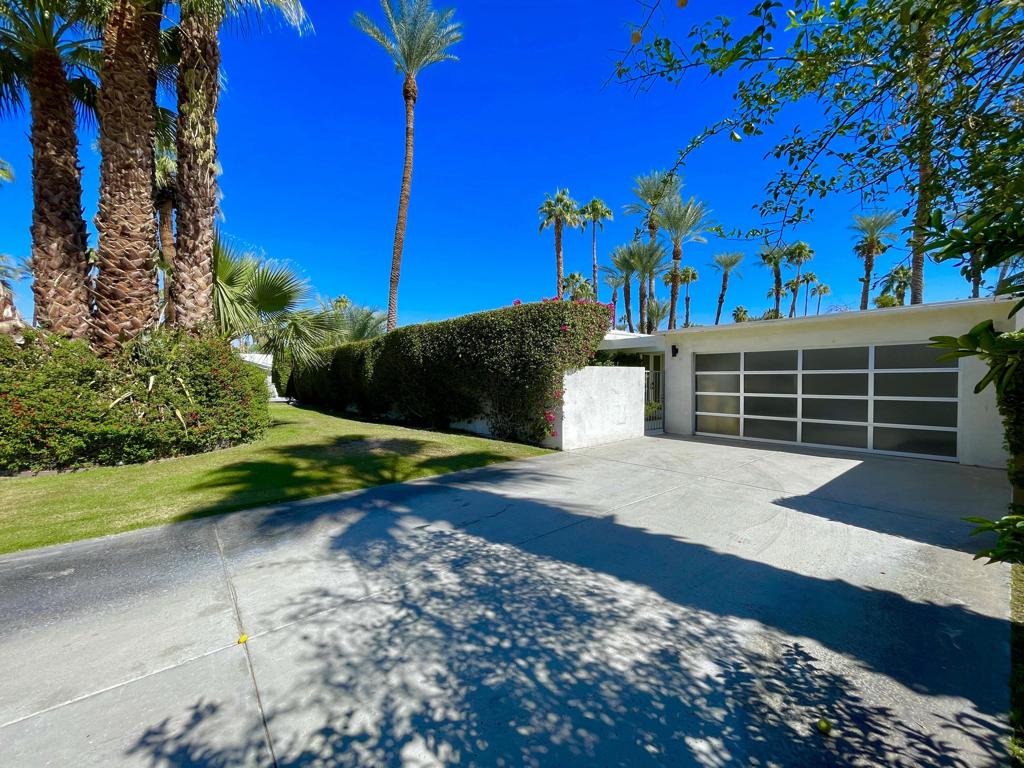 70480 Mottle Circle Property Photo 1