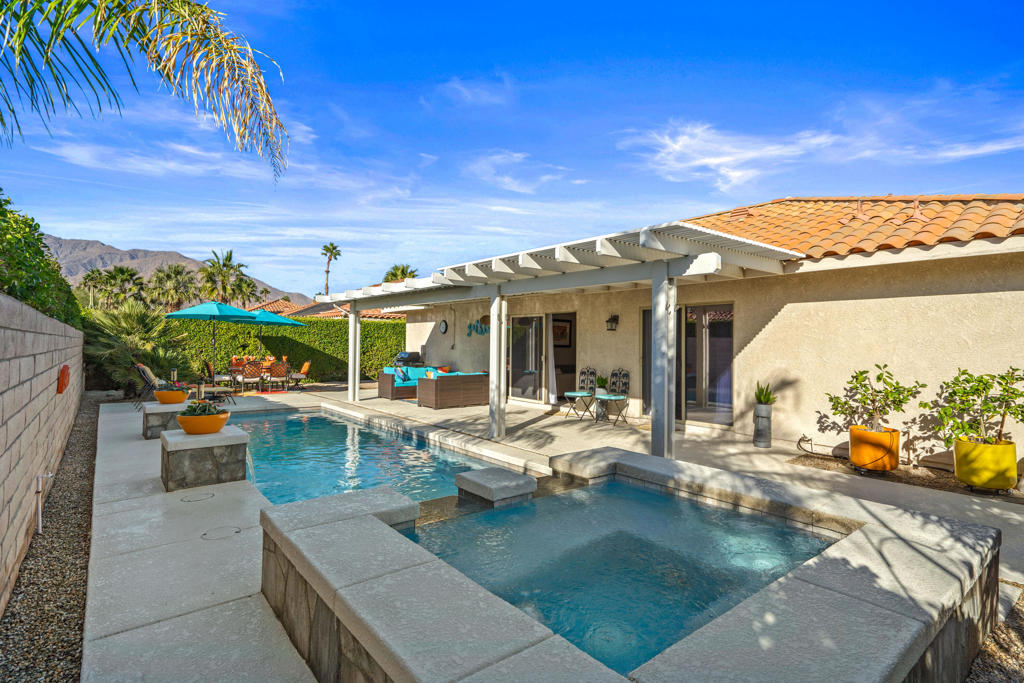 1481 E Padua Way Property Photo