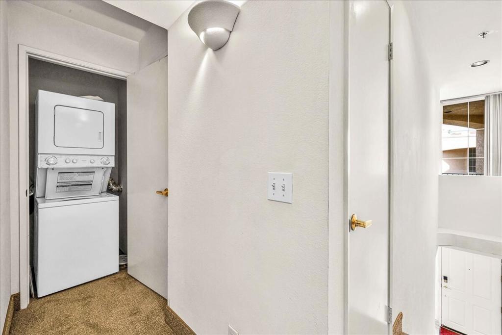 1555 N Chaparral Road 401 Property Photo 13